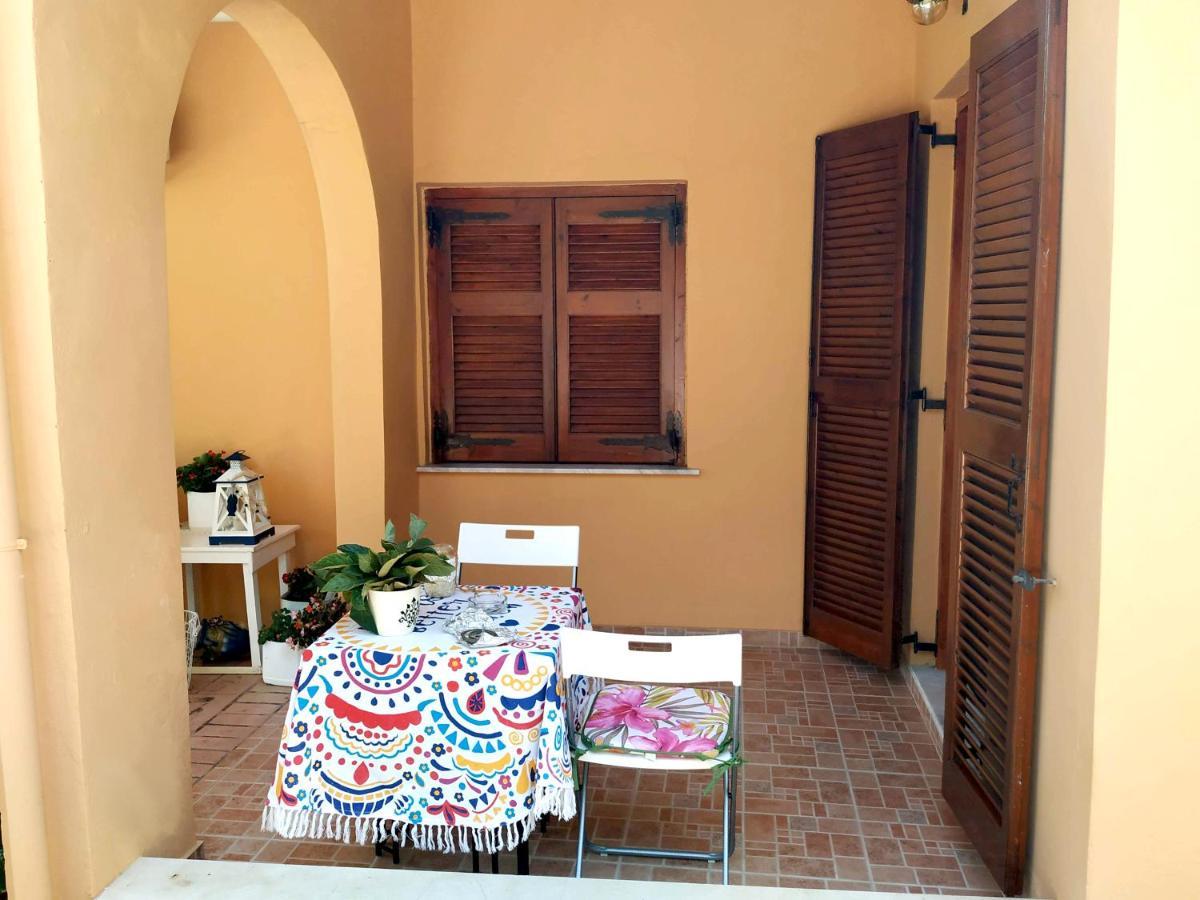 Family Holiday Apartment With Garden & Bbq Velonádes エクステリア 写真